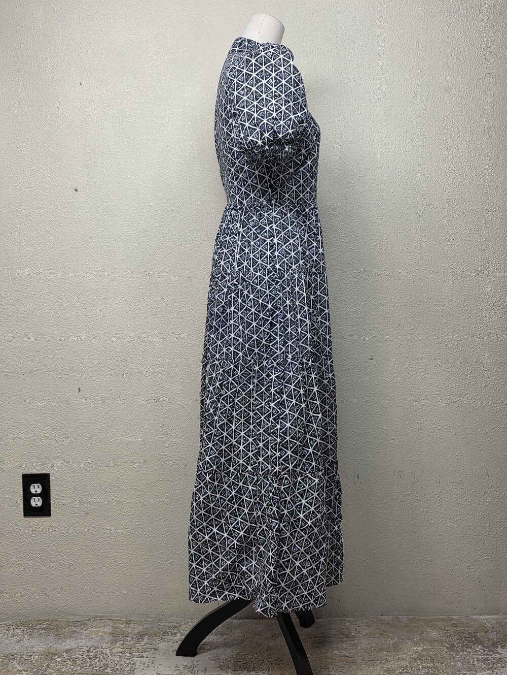 English Factory Navy and White Geometric Midi Tiered Shirt Dress Size Large - Picture 4 of 9